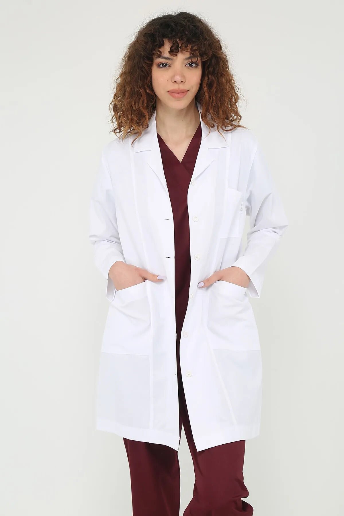 Doktor Hemşire Ebe Sağlık Çalışanı Önlüğü